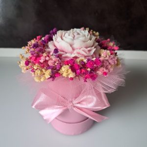 Candle Flower Box ze Świecą Sojową Zapachową Piwonią - Różowa Ombre z Torebką Podarunkową