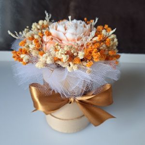 Candle Flower Box ze Świecą Sojową Zapachową Piwonią - Pomarańczowa Ombre z Torebką Podarunkową