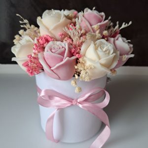 Candle Flower Box ze Świecami Sojowymi Zapachowymi - Bukiet Róż Ombre