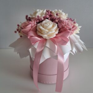 Flower Box ze Świec Sojowych Zapachowych - Bukiet Róż